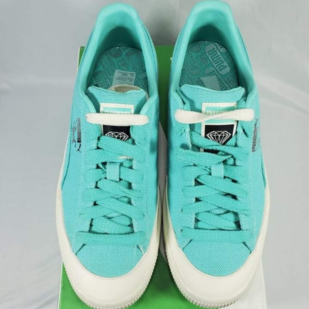 Mens Puma Clyde x Dimond supply Co. Size 8 sneakers.